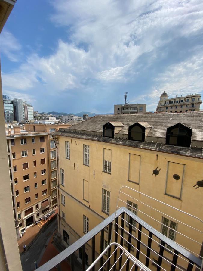 Genoa Lux Apartments With Parking Екстер'єр фото