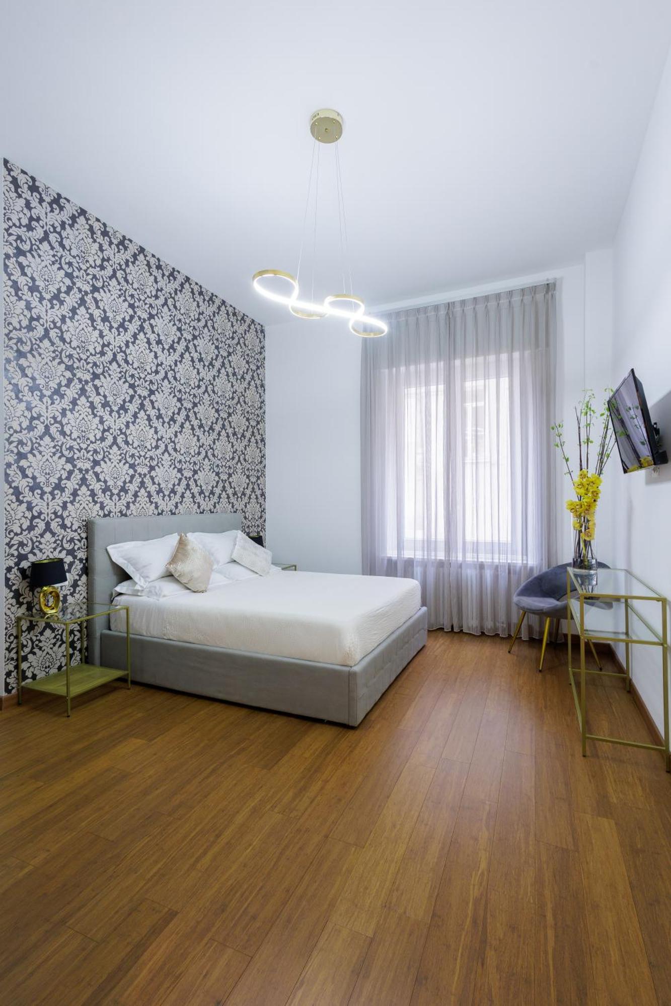 Genoa Lux Apartments With Parking Екстер'єр фото