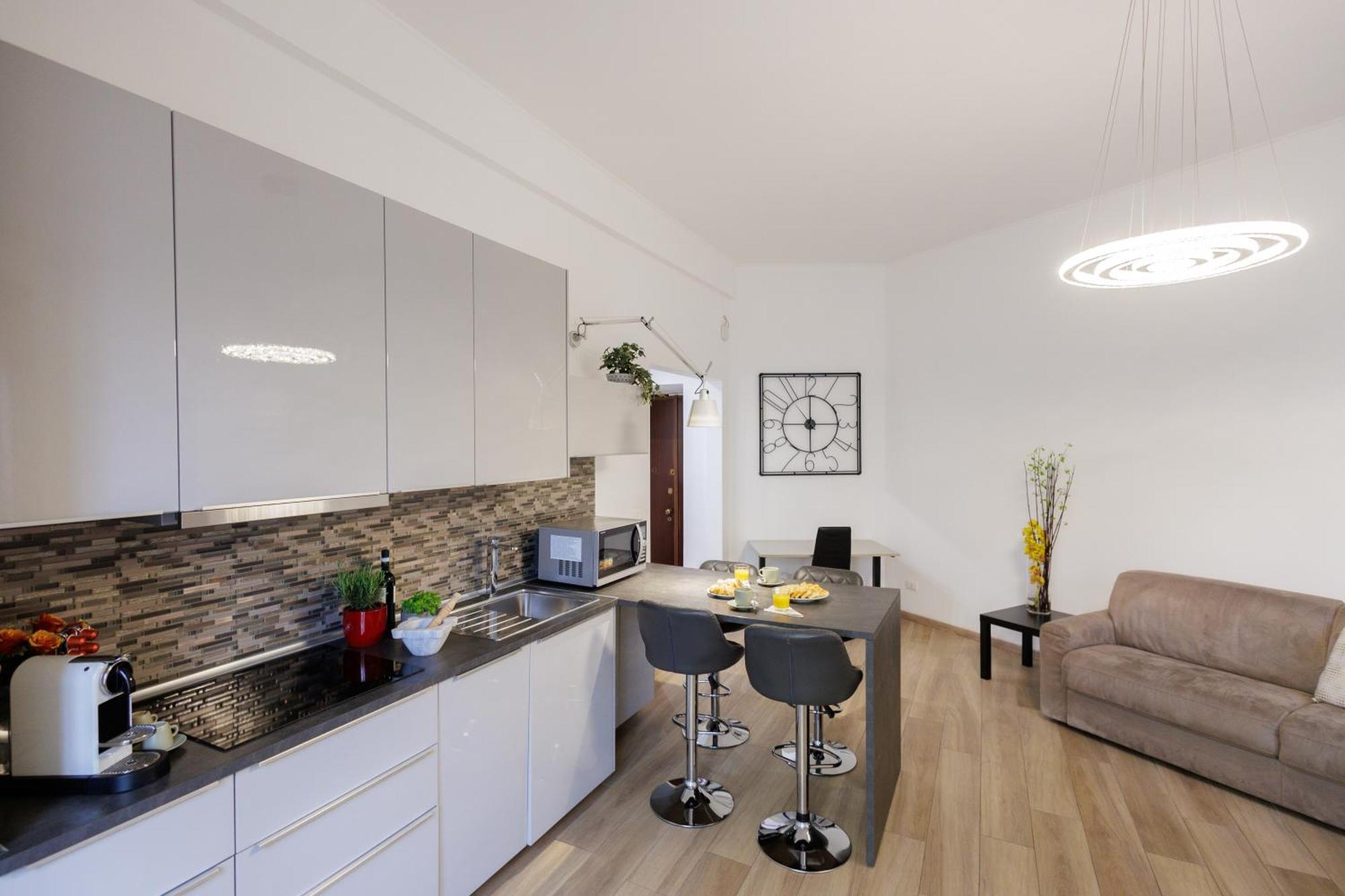 Genoa Lux Apartments With Parking Екстер'єр фото